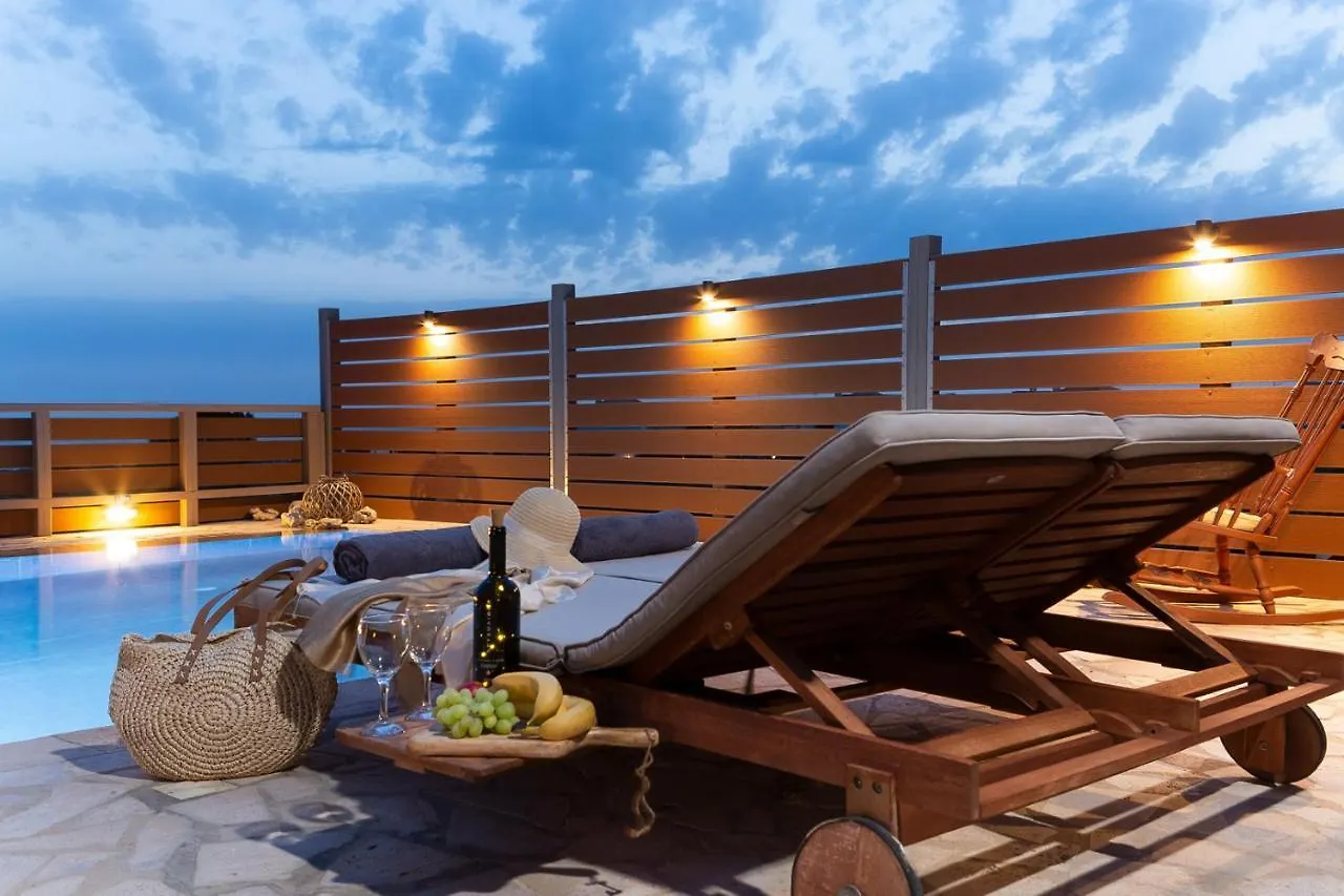 Crystal Villas Lixouri 0*,